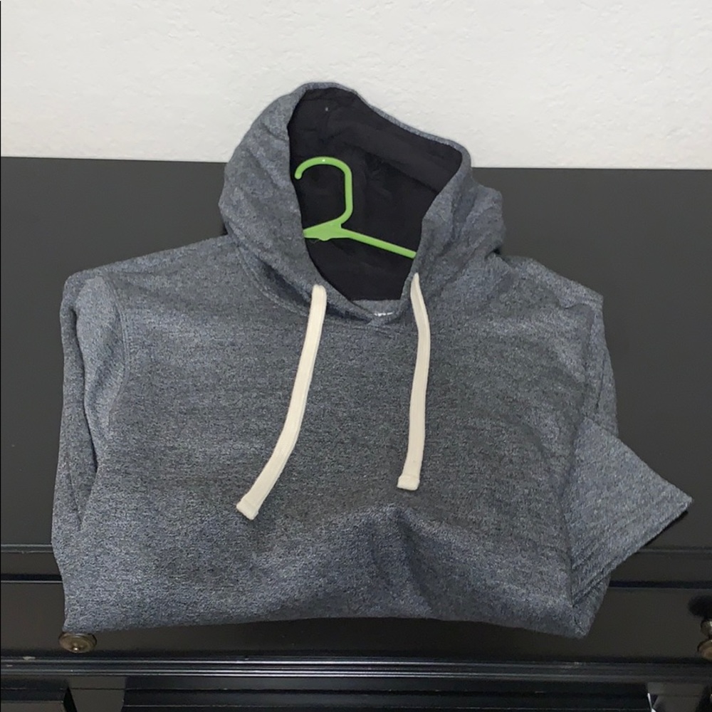 TJ Max short sleeved grey hoodie